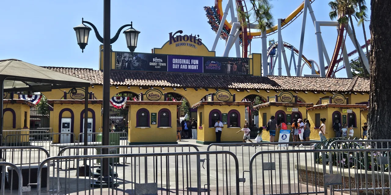 Knott's Berry Farm