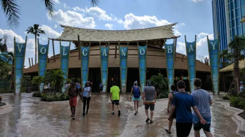 Universal Volcano Bay