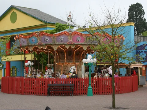 Zdjęcie 2 autorstwa The Royal Carousel