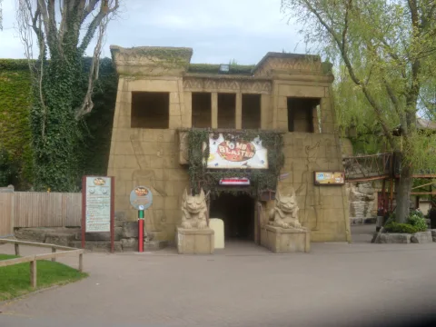 Foto 3 af Tomb Blaster