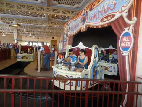 Foto 3 av Toy Story Midway Mania!