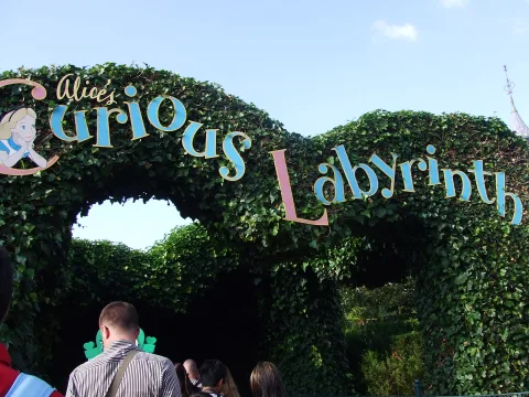 Foto 4 af Alice's Curious Labyrinth
