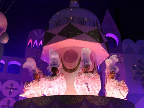 Foto 7 av "it's a small world"