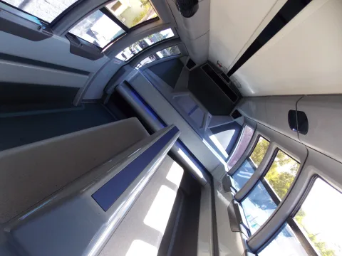 Foto 2 af Disneyland Monorail