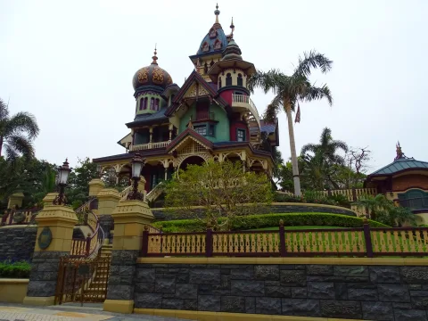 Foto 2 af Mystic Manor