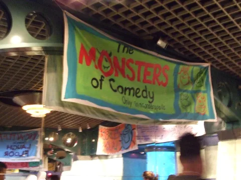 Zdjęcie 2 autorstwa Monsters, Inc. Laugh Floor