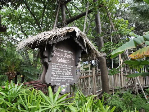 Foto 3 av Swiss Family Treehouse