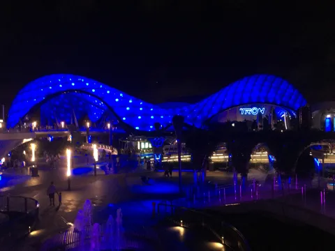 Zdjęcie 2 autorstwa TRON Lightcycle / Run