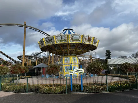 Photo 2 de The Sky Swinger
