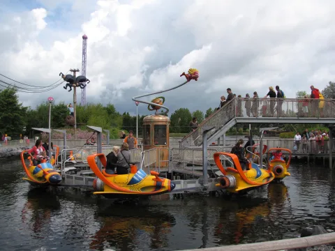 Zdjęcie 2 autorstwa Mega Mindy Jet-ski
