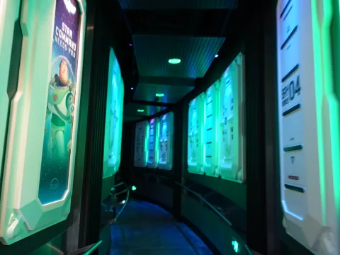 Foto 2 av Buzz Lightyear Planet Rescue
