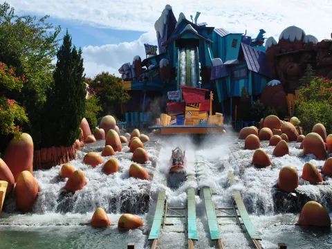 Foto 2 af Dudley Do-Right's Ripsaw Falls®