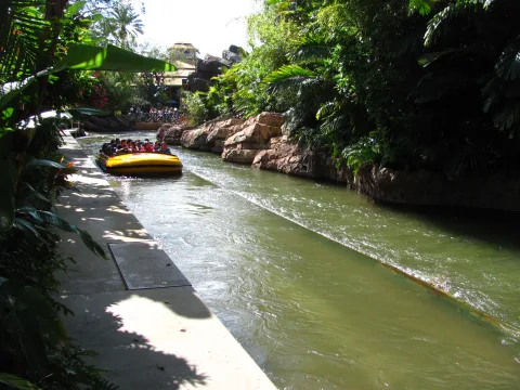 Foto 2 af Jurassic Park River Adventure