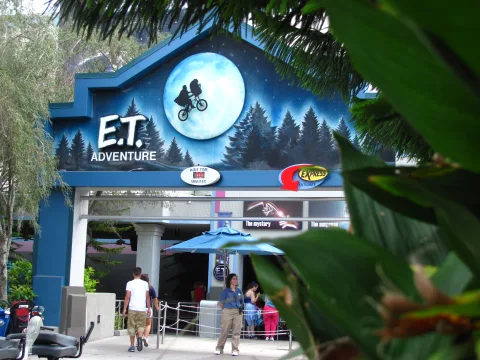 Foto 2 af E.T. Adventure™