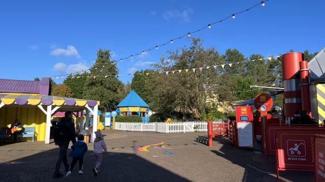 Bluey the Ride: Here Come The Grannies!