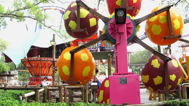 Big Bird's Whirly Birdie