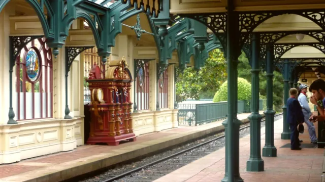 Disneyland Railroad Main Street Station