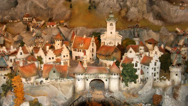 Diorama