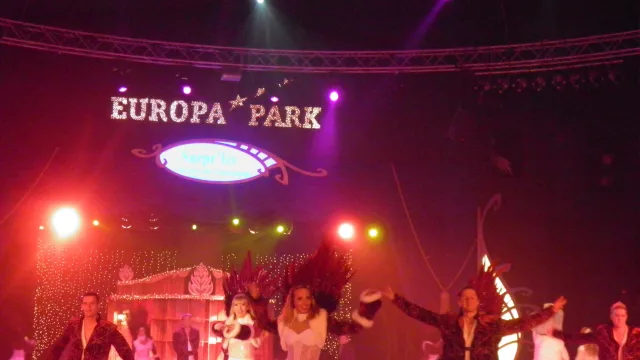 Surpr'Ice presents The Vampire Circus on Ice