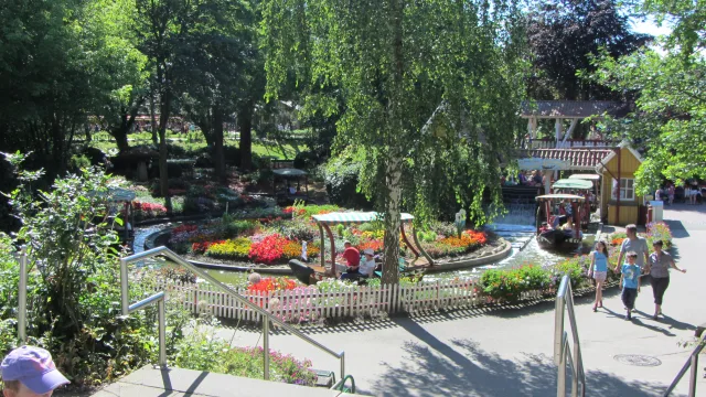 "Flower Magic" Boat Tour