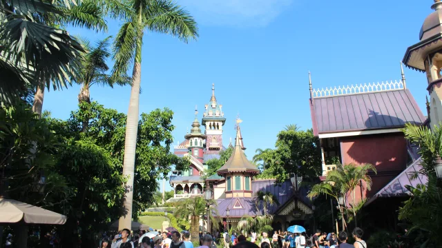 Mystic Manor