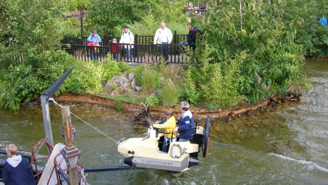 Jungle Racers