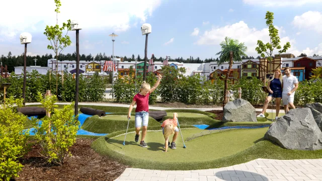 Pirate Golf in Holiday Village