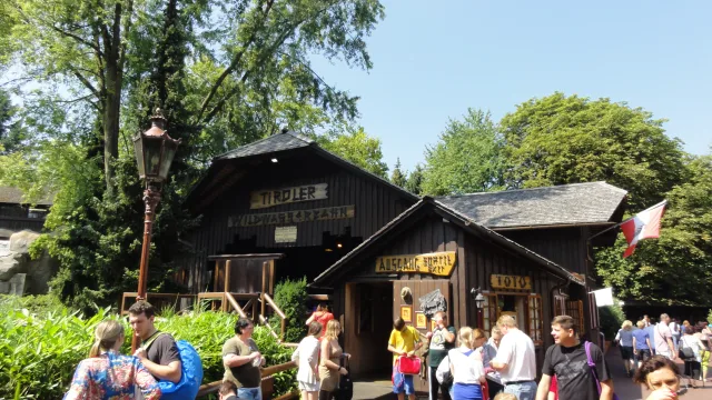 Tirol Log Flume