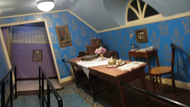 Das verrückte Hotel Tartüff