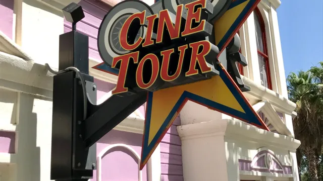 Cine Tour