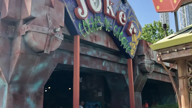 Los Coches de Choque de EL JOKER