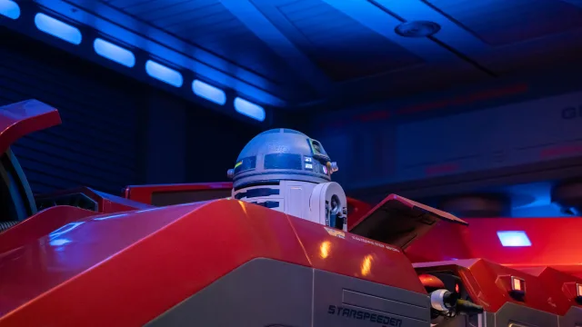 Star Tours: The Adventures Continue