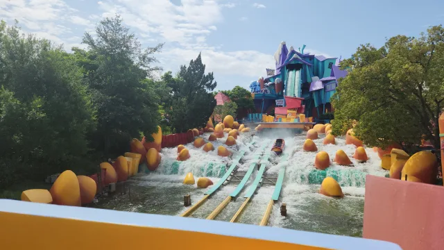 Dudley Do-Right's Ripsaw Falls®