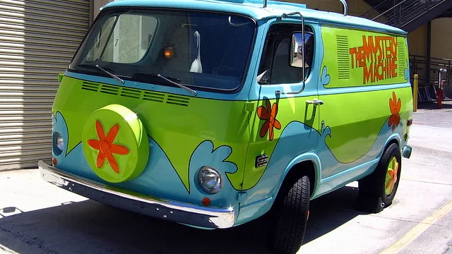 Meet Scooby-Doo and the Mystery Gang