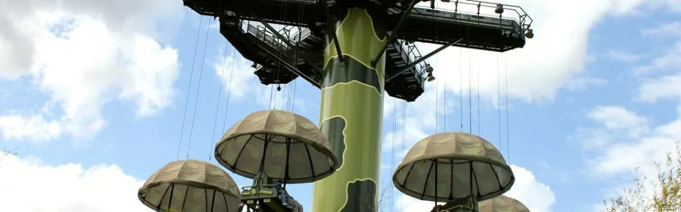 Toy Soldiers Parachute Drop