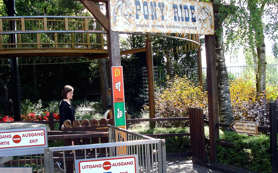 Foto 1 av Ponyride