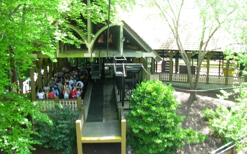 Foto 1 af Skyride (France Station)