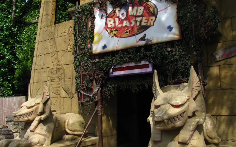 Foto 1 af Tomb Blaster