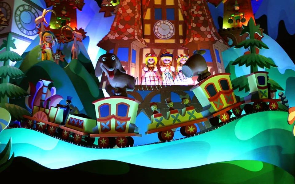Foto 1 av "it's a small world"