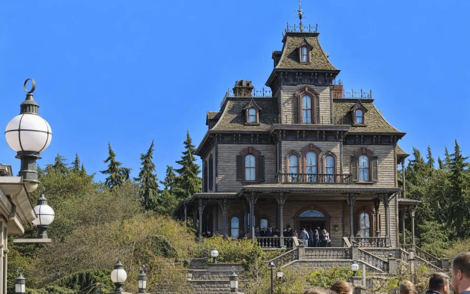 Foto 1 av Phantom Manor