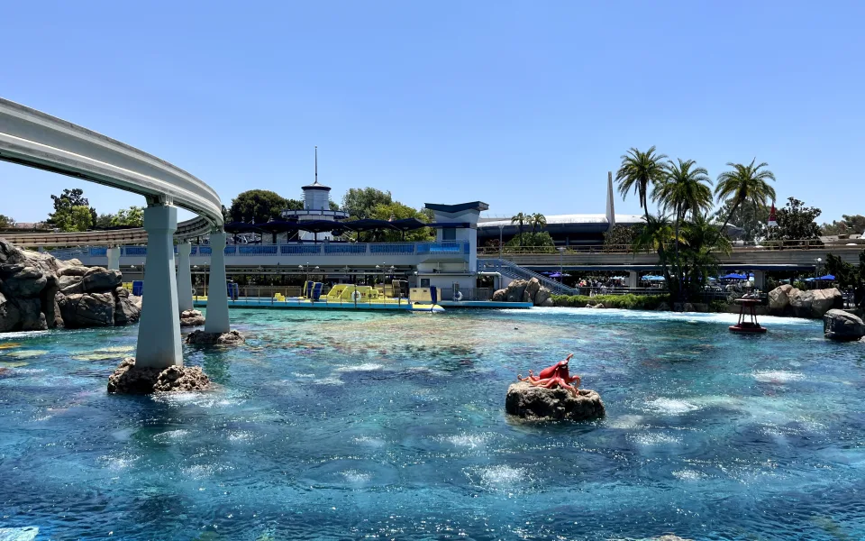 Foto 1 af Finding Nemo Submarine Voyage