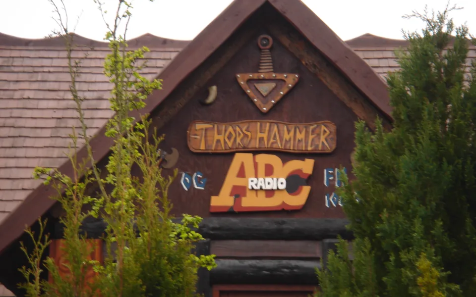 Foto 1 af Thors Hammer