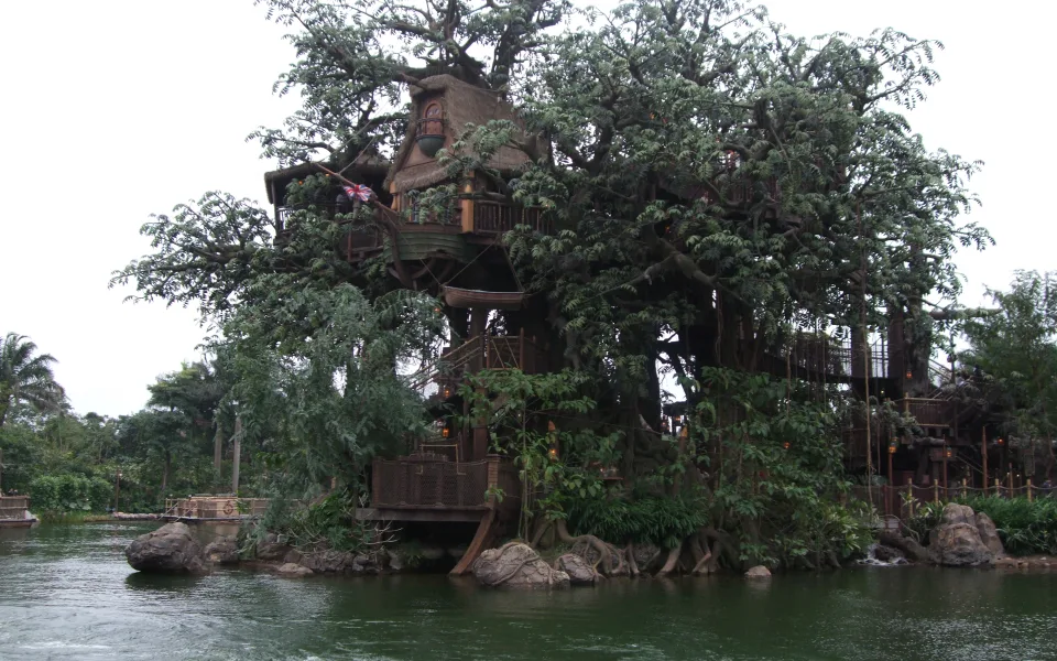 Foto 1 af Tarzan's Treehouse