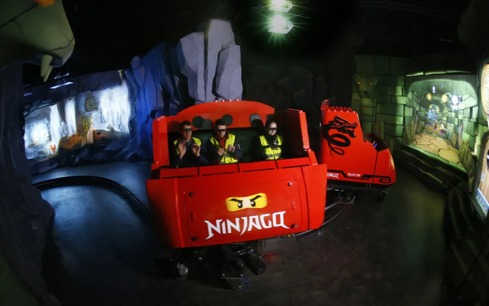 Foto 1 af NINJAGO The Ride