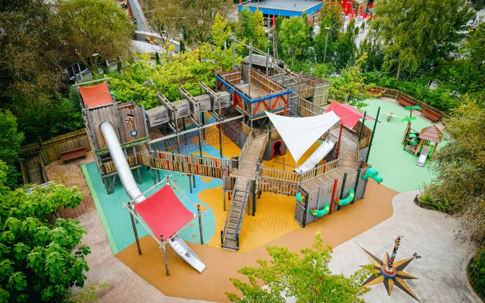 Foto 1 av Adventure Playground