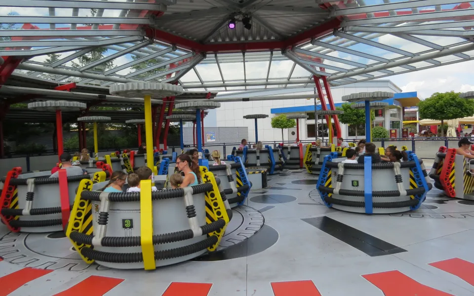 Foto 1 av Techno Tea Cups