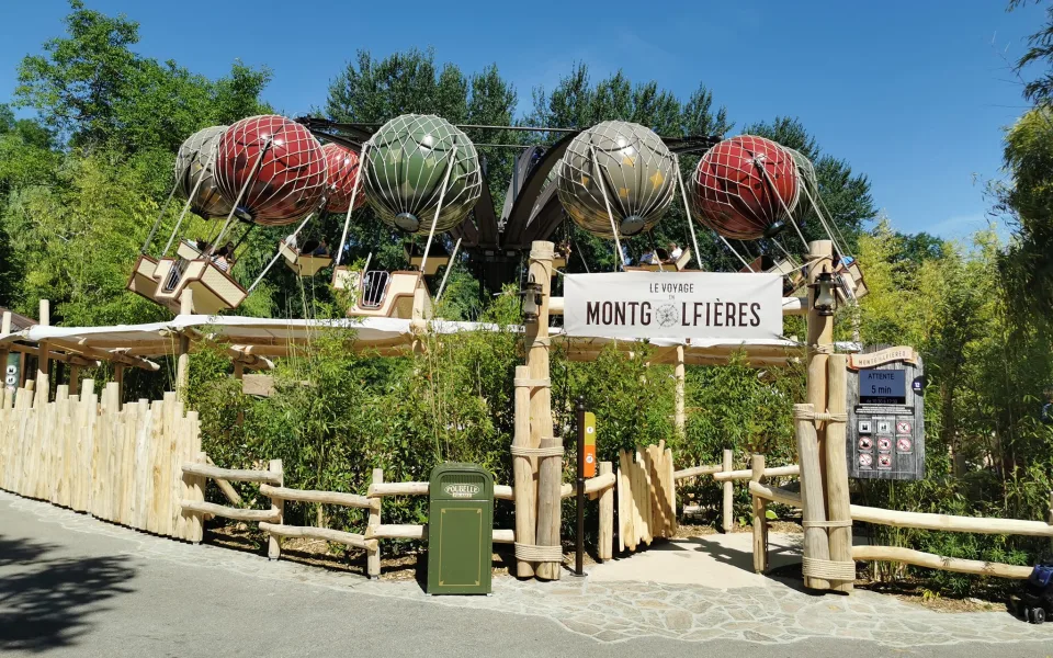Foto 1 av Le Voyage en Montgolfières