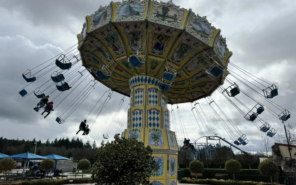 Photo 1 de The Sky Swinger