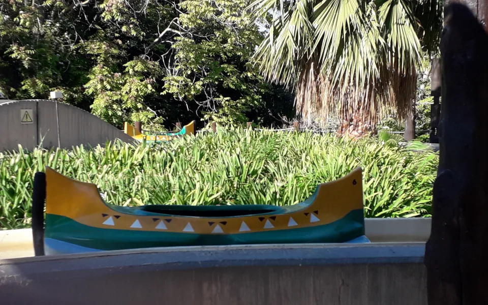 Foto 1 af Canoes