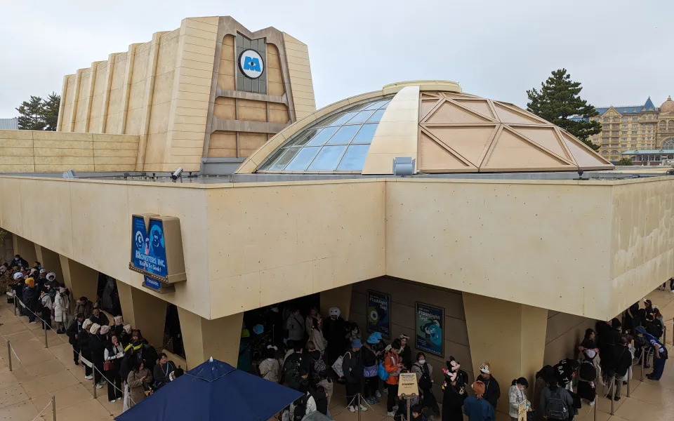 Foto 1 av Monsters, Inc. Ride & Go Seek!